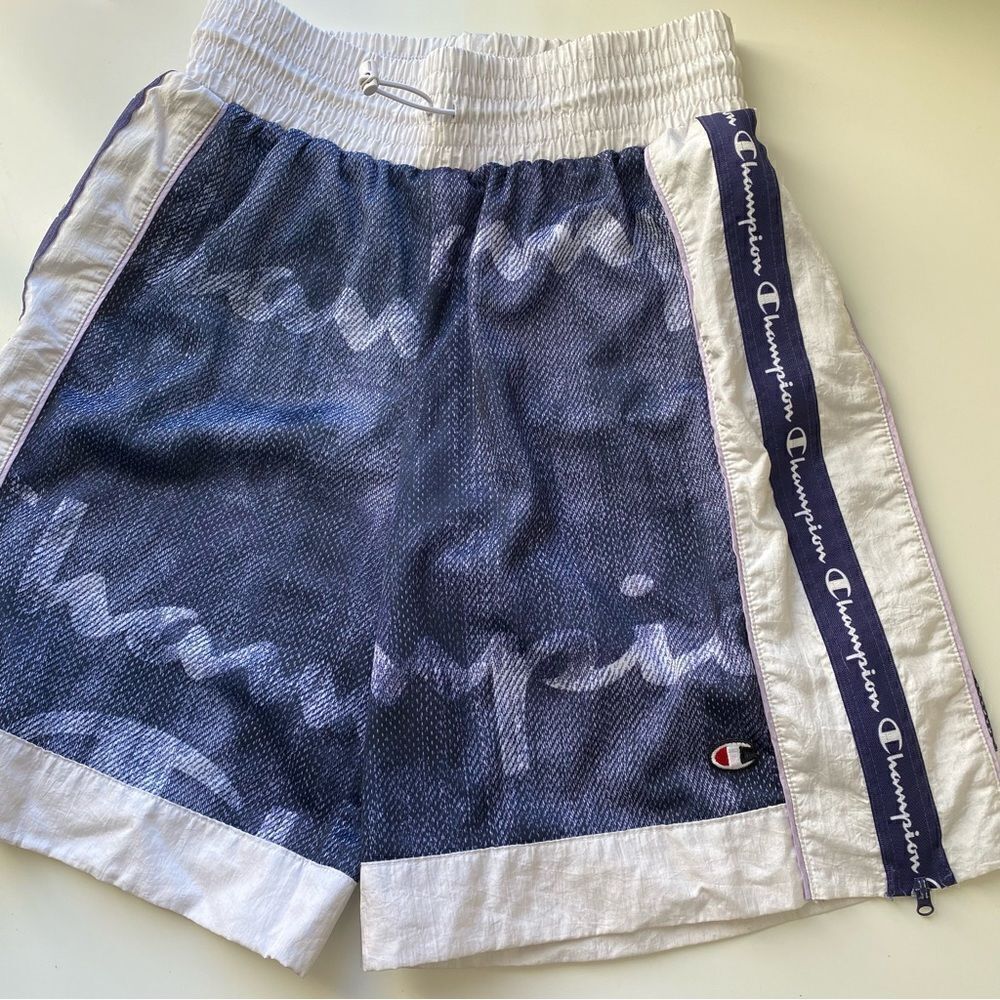 Champion mesh side zip shorts small